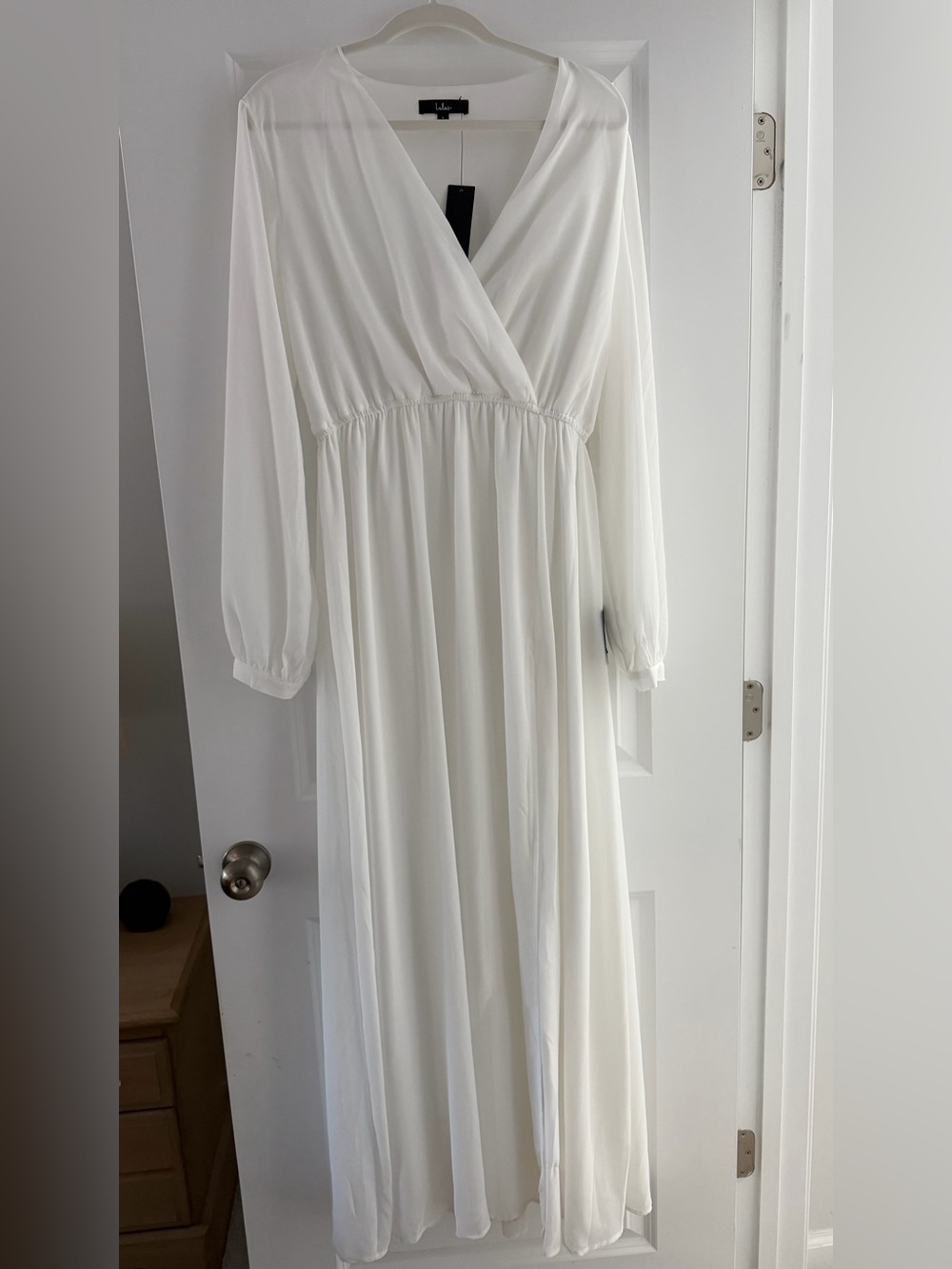 NWT Lulus White Long Sleeve Maxi Dress